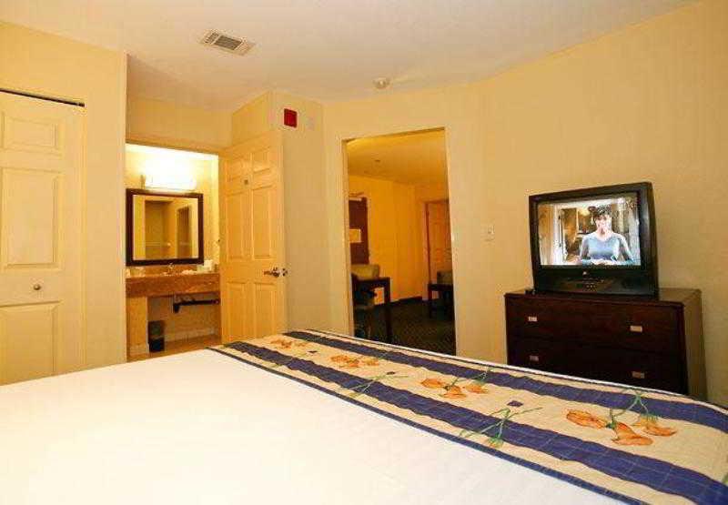 Best Western Hesperia-Victorville Suites Rum bild